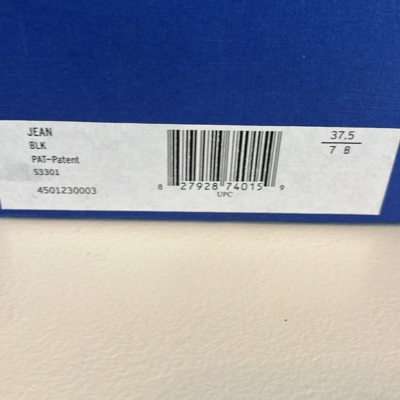 Stuart Weitzman Jean Black Patent wedge shoes. Size 37.5 US7B. - Picture 5 of 6